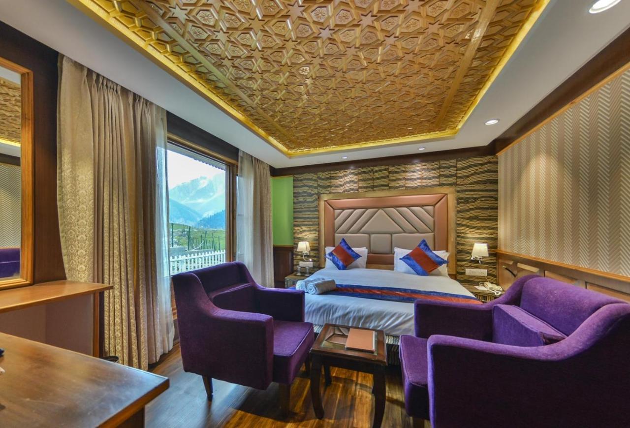 Hotel Village Walk Sonāmarg Eksteriør billede